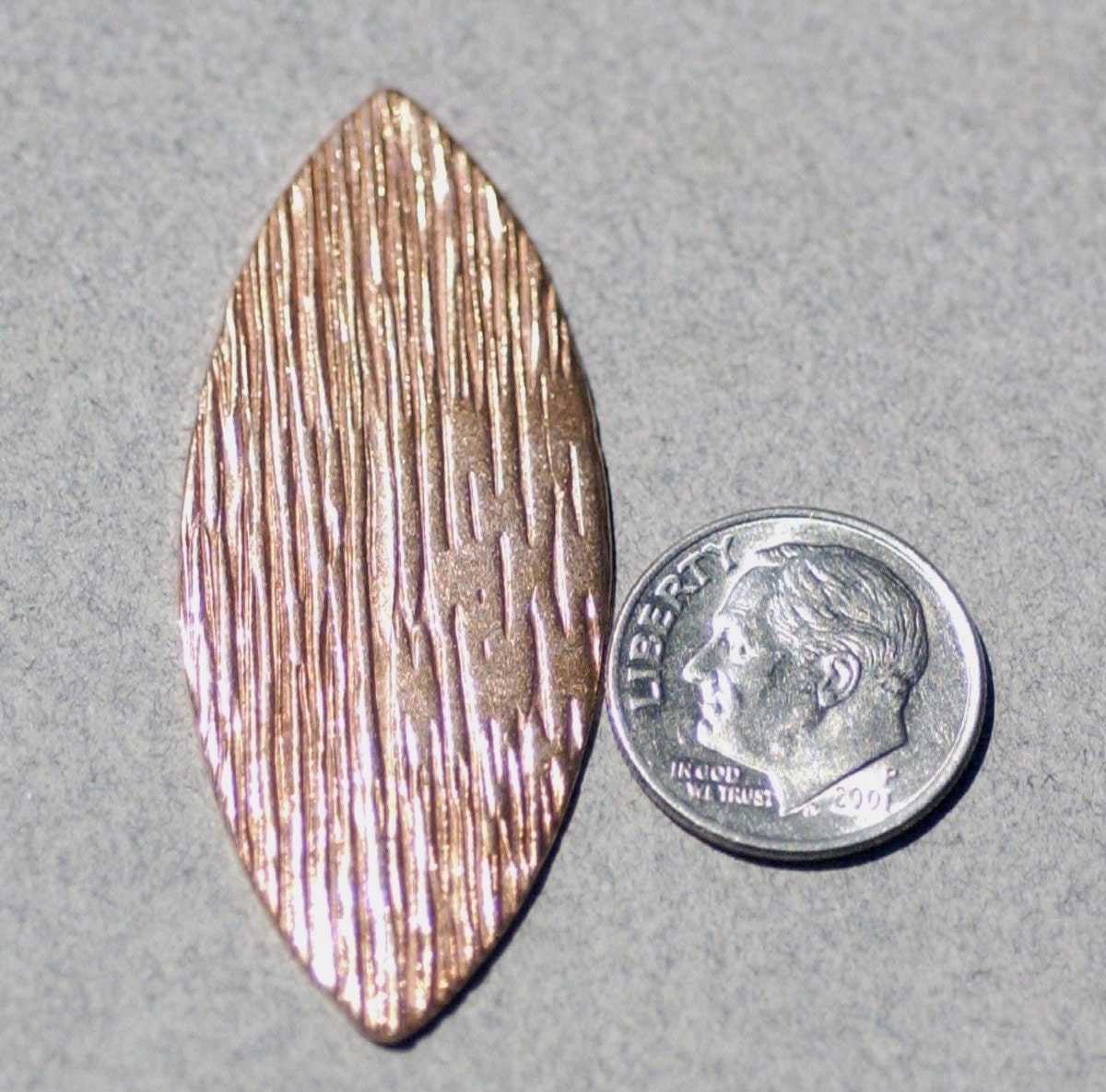 WoodgrainHorizontal Eye Pointed Oval Blank 38mm x 13mm Shape