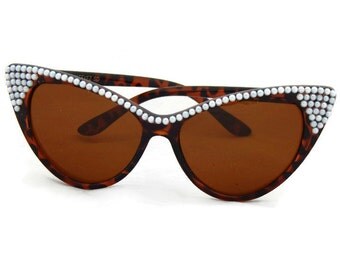 Retro Sunglasses Cat Eye with Pearls, Embellished Sunglasses, 50s Sunglasses, Cateye Sunglasses, Unique Sunglasses, 60s Sunglasses, Pinup