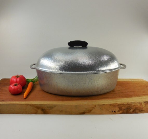Club Hammered Aluminum Large Oval Roaster Pot 10 x 16... 8