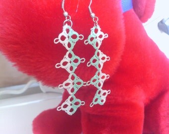 Tatting earrings "Shevitsa"