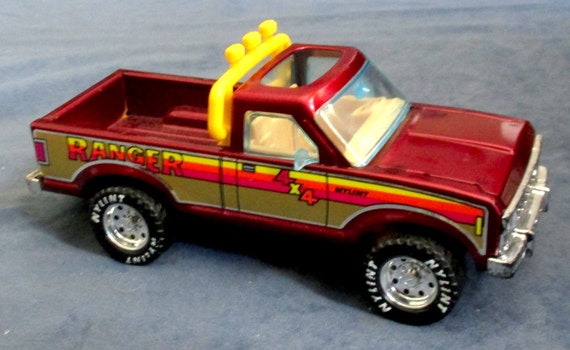 toy 4x4 truck