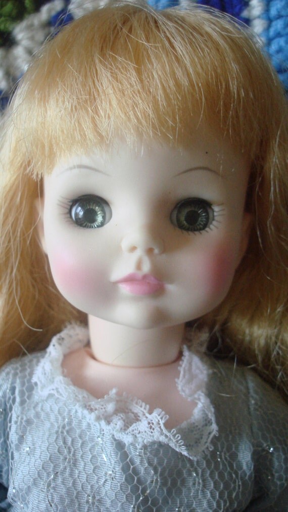 vintage madame alexander cinderella doll