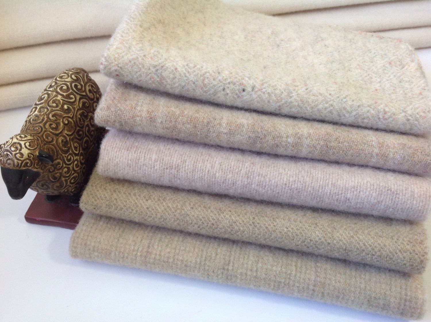 Wool Fabric for Rug Hooking and Applique Antique by DesignsInWool