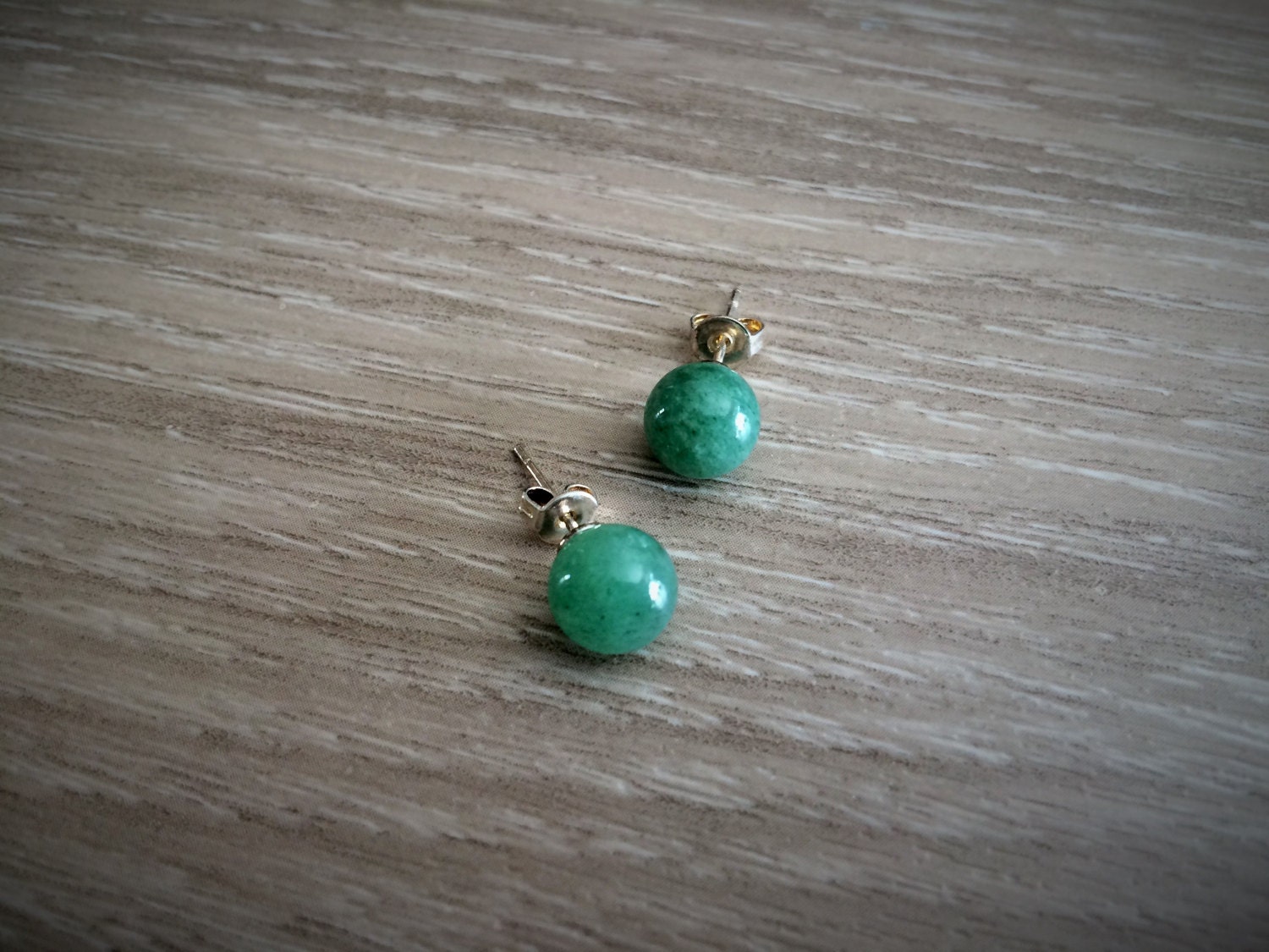 GREEN JADE Simple Stud Earrings / Gemstone / Natural Stone
