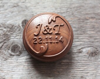 Wood wedding ring box Wedding ring bearer Wedding ring pillow alternative Wedding ring holder Custom ring box 5th Anniversary gift Wood box