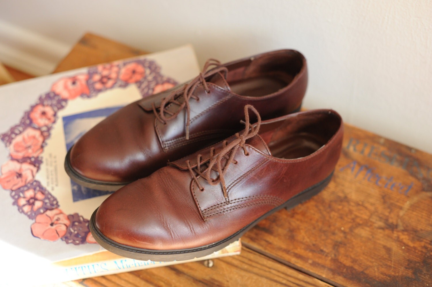 Vintage Rockport Burgundy Leather Oxford Shoes, womens 7 1/2 Haute Juice