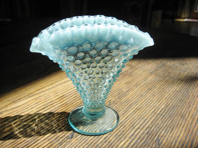 Fenton Turquoise Blue Opalescent Hobnail Fan Vase 4 Tall