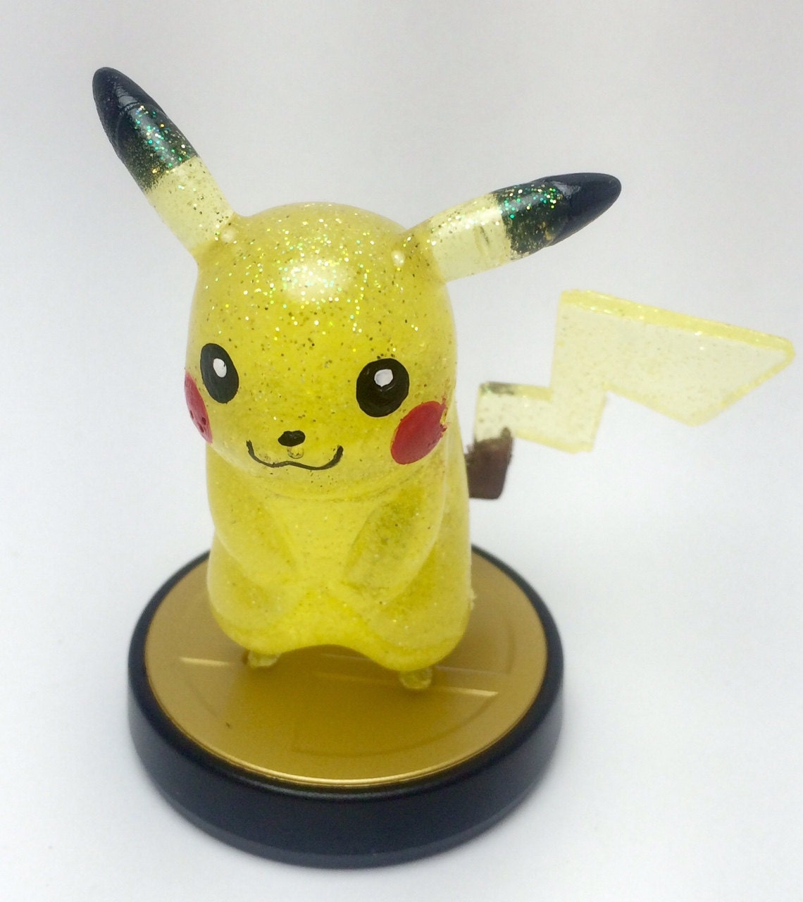 pikachu amiibo