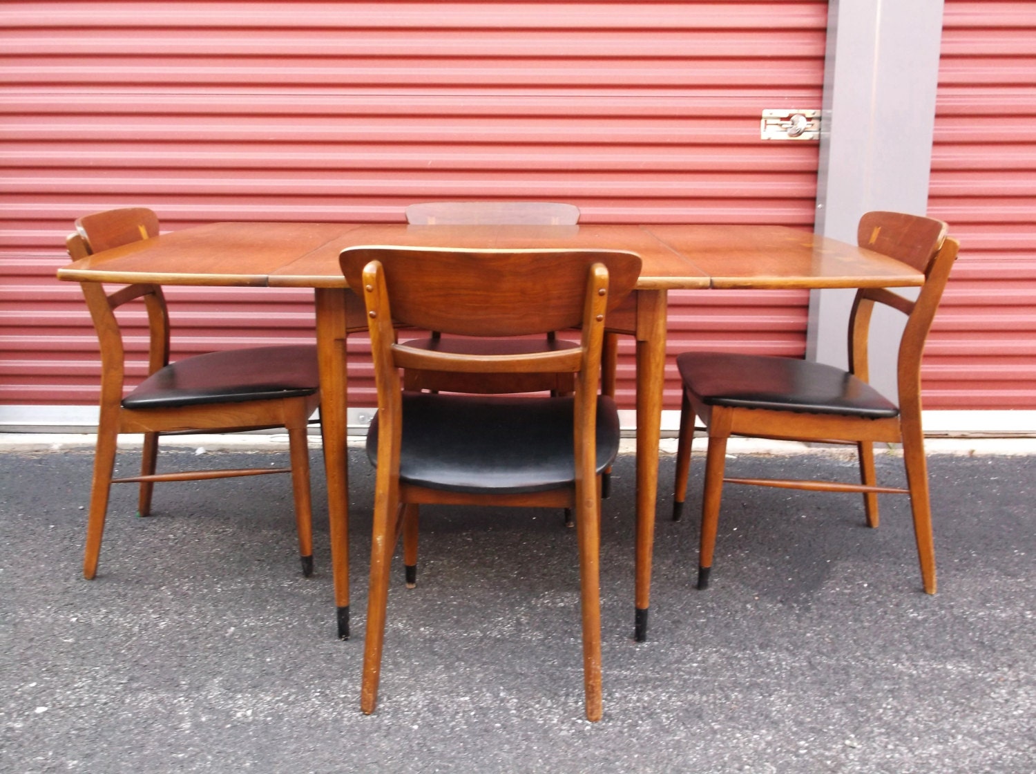 Lane Mid Century Dining Room Set