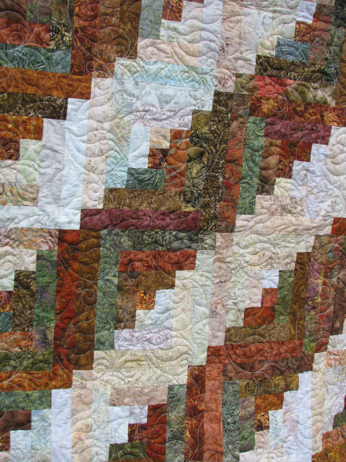 quilt-queen-batik-log-cabin-quilt-autumn-by-quiltsinthecity