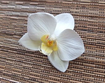 White / Ivory Orchid Hair clip, Wedding Accessories, white phalaenopsis orchid Headpiece