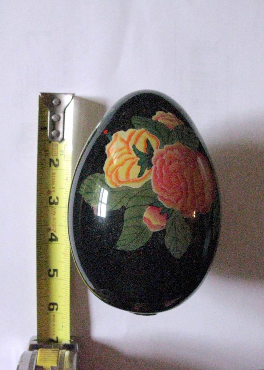 Hand Painted Egg Inside Reverse Large Glass Egg Chinese Glass
