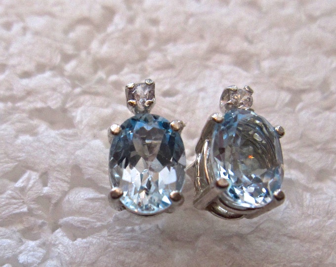 Aquamarine Studs, White Topaz Accent Stone, 8x6mm Oval, Natural, Set in Sterling Silver E778