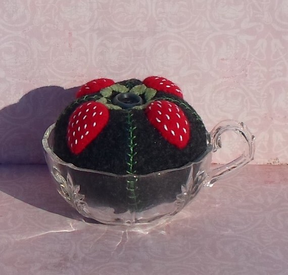 Handmade Felted Wool Strawberries Pin Cushion