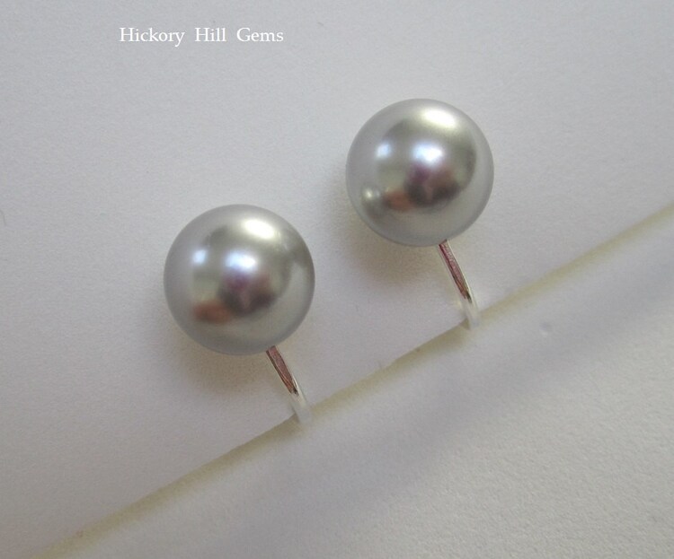 LIGHT GREY pearl clip on earrings LARGE pearl by HickoryHillGems