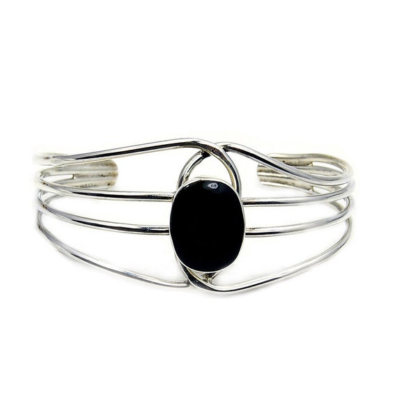 Black Onyx  .925 Sterling Silver Cuff Bracelet, Z381