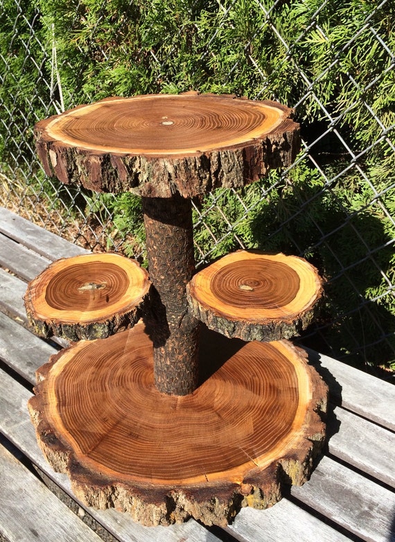 Rustic Pie Stands 8