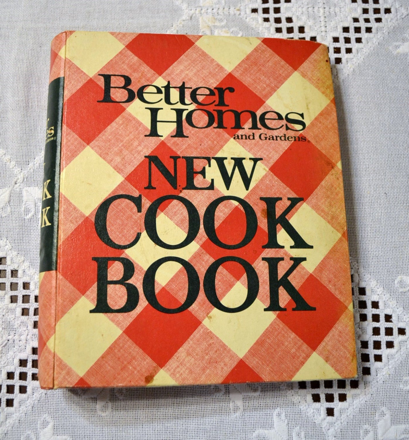 1973 Better Homes and Gardens Encyclopedia of cooking 20 volume cook book set 1973 Better Homes and Gardens Encyclopedia of cooking 20 volume cook book set