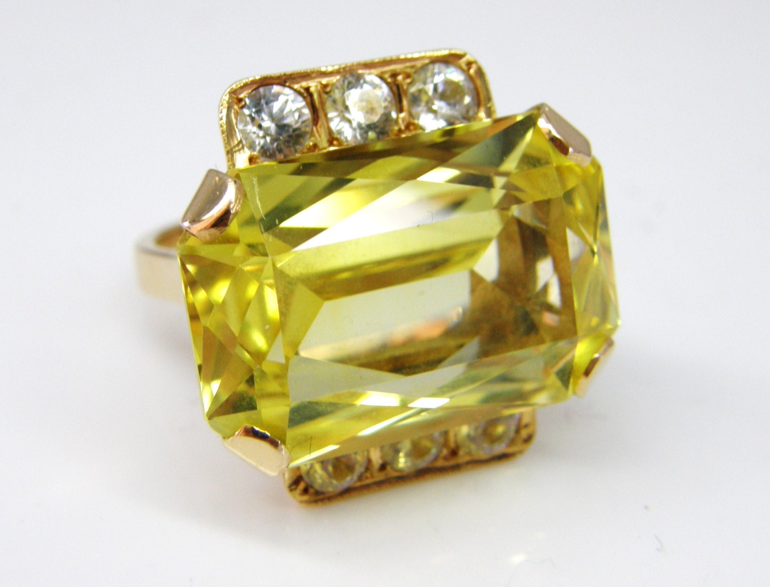 Lemon Yellow Quartz Cocktail Ring 14K Yellow Solid Gold 585