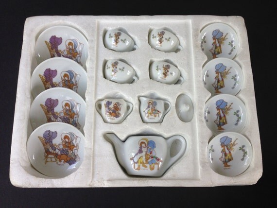 holly hobbie china tea set