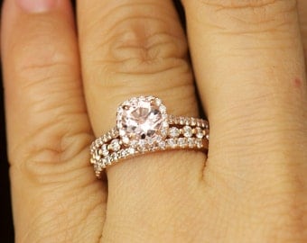kylie b petite bella brooke set morganite and diamond halo engagement ring and diamond wedding bands in rose gold free shipping - Etsy Wedding Rings kylie b petite bella brooke set morganite and diamond halo engagement ring and diamond wedding bands in rose gold free shipping - Etsy Wedding Rings