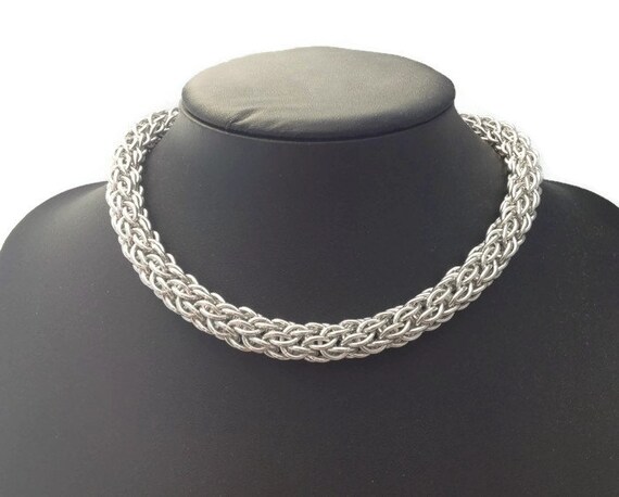 Elegant Chainmaille Choker Intricate Statement Collar