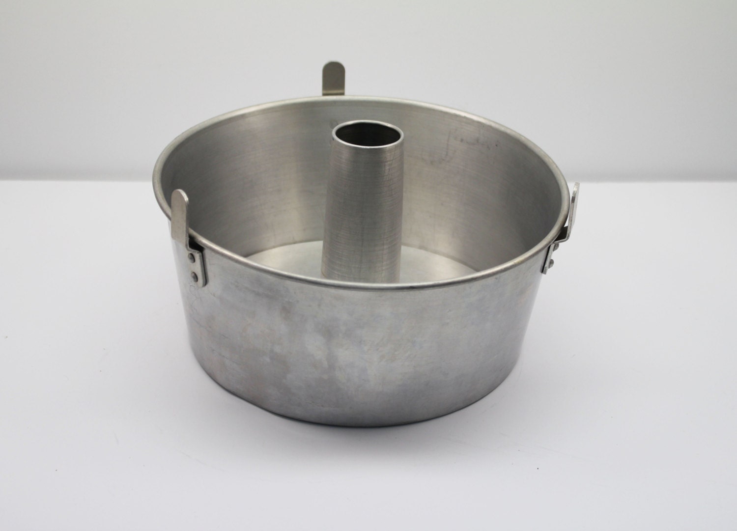 Vintage Angel food Cake 10 Aluminum pan by