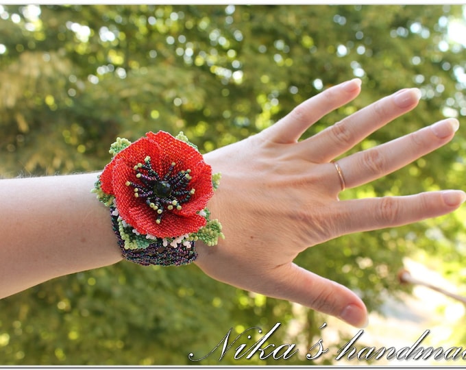 Beaded bracelet with Red Poppy, Red Flower, Ukrainian symbolics, Red Ring