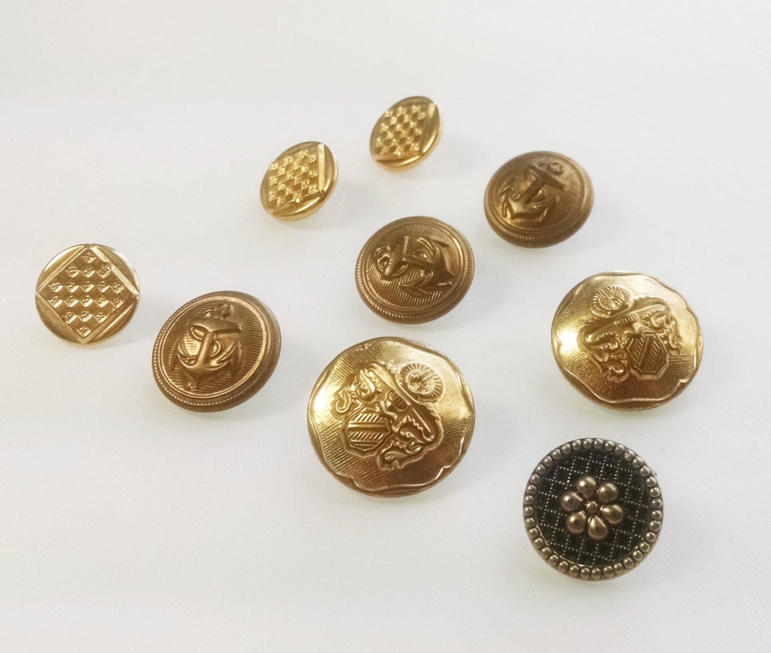 gold versace buttons