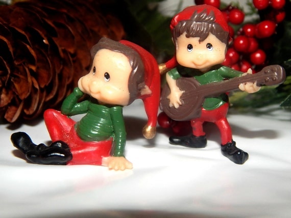 mini elf figurines