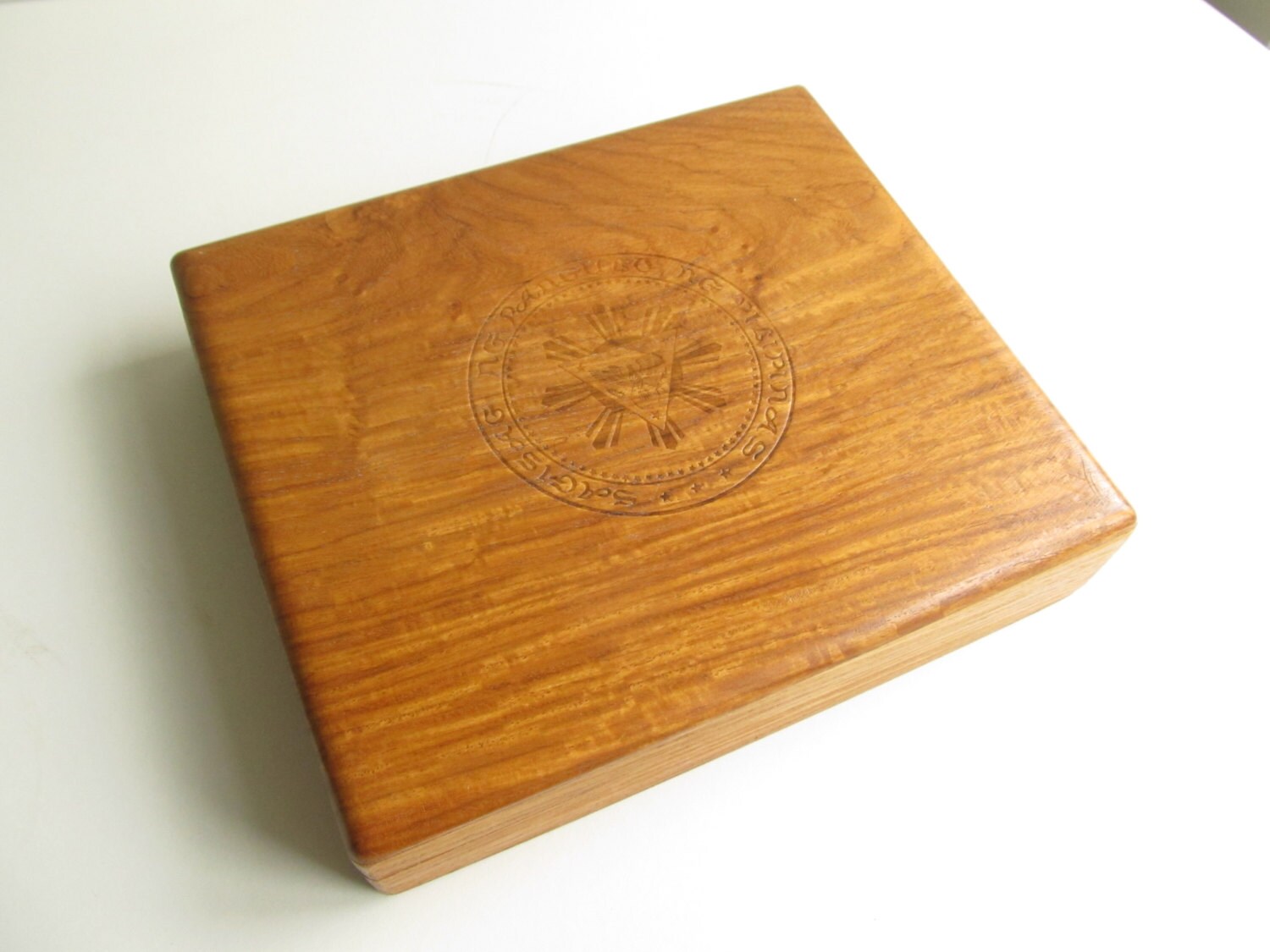 Wooden Tabacalera Cigar box humidor business card by 1000Crows