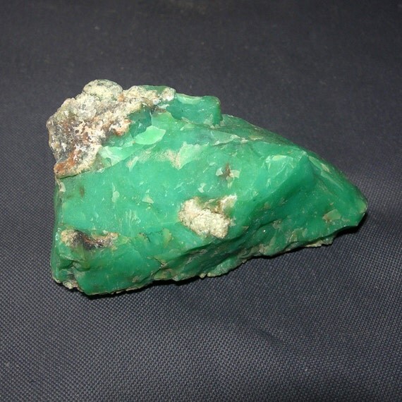 672.50 carats Dark Green Color Natural Australian by LQCJewellery