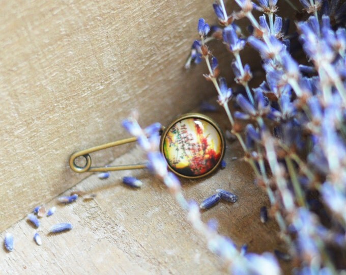 Rustic Nature // Mini pin-brooch made from metal brass with image under glass // 2015 Best Trends // Boho Chic // Fresh Gifts for All //