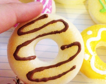 Kawaii donut squishy keychain
