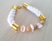 Cotton rope bracelet with shells, Natural shells bracelet, White bracelet with shells, White rope bracelet, Summer bracelet, Shell bracelet