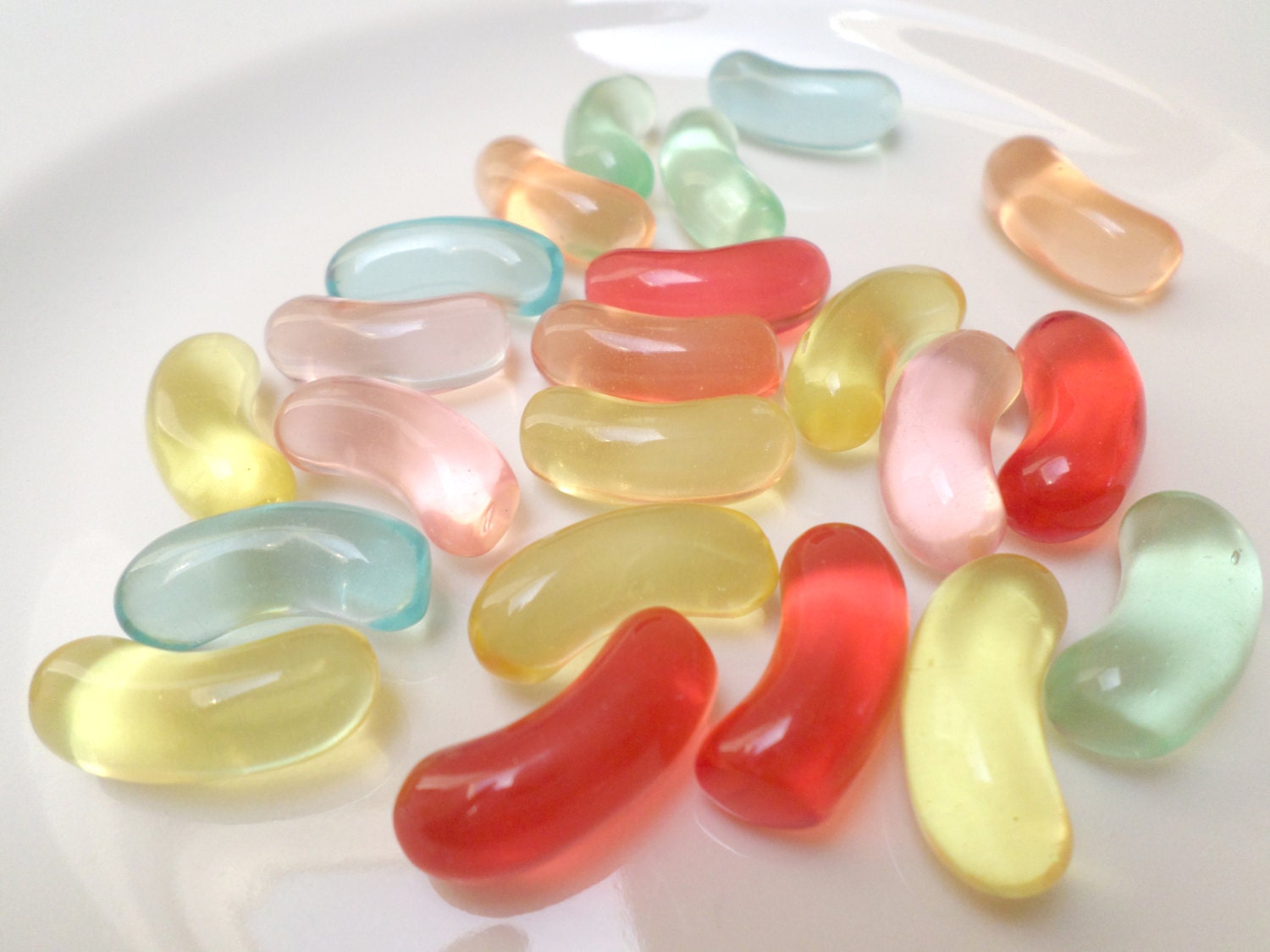 20mm Kawaii 3D Pastel Jelly Beans Decoden Resin by BubbleGumCrush
