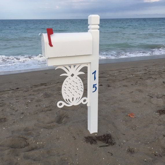 PINEAPPLE Decorative Corner Bracket Mailbox / by SimplyBurtons