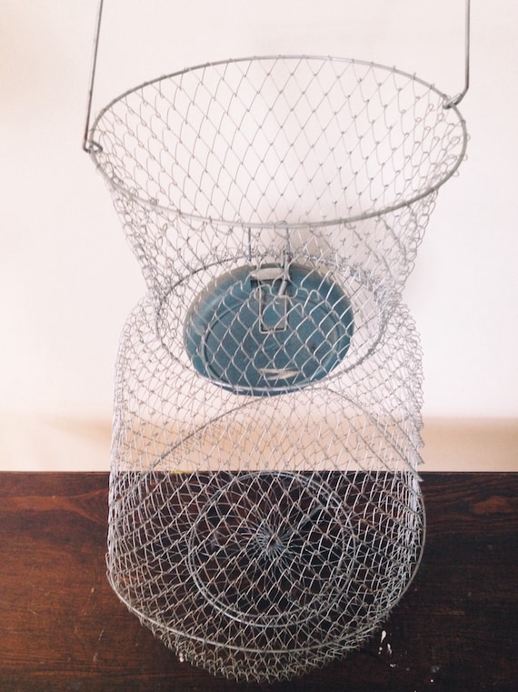 Large Vintage Wire Fish Basket