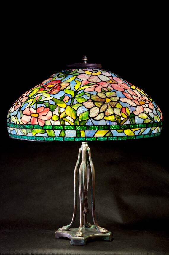 Tiffany Peony lamp