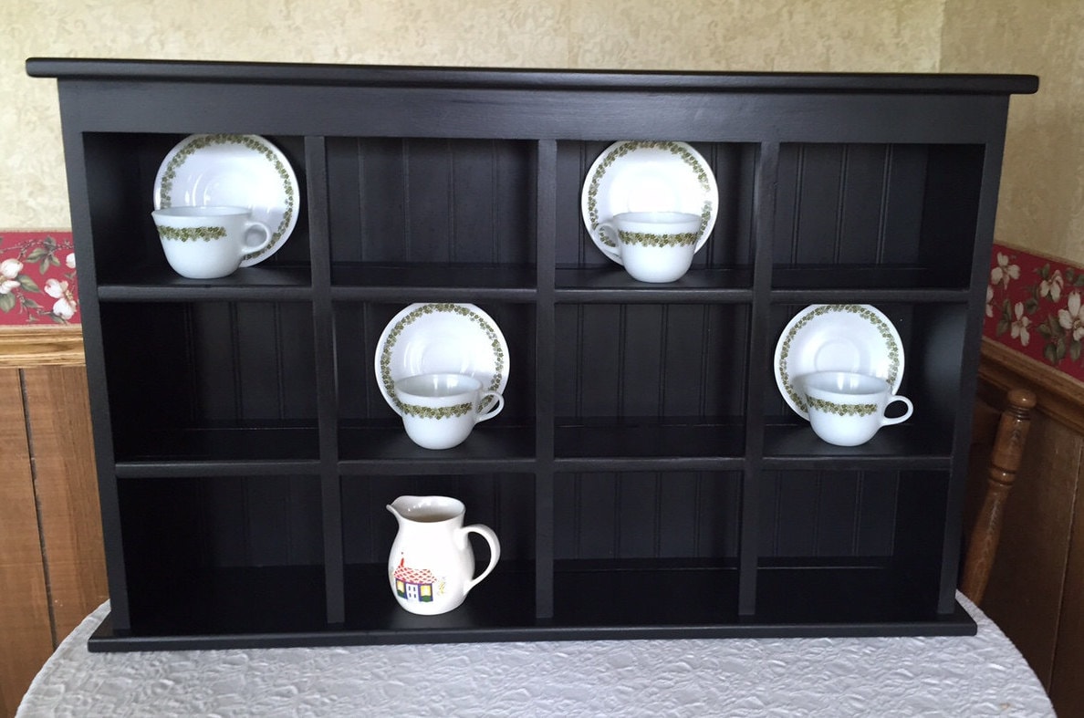 Tea Cup and Saucer Plate Rack and Kitchen Display Shelf