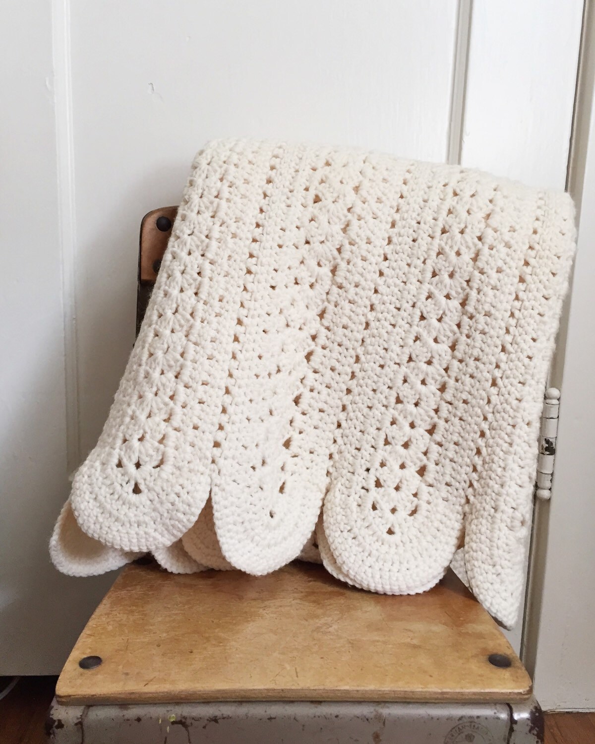 vintage ivory afghan blanket