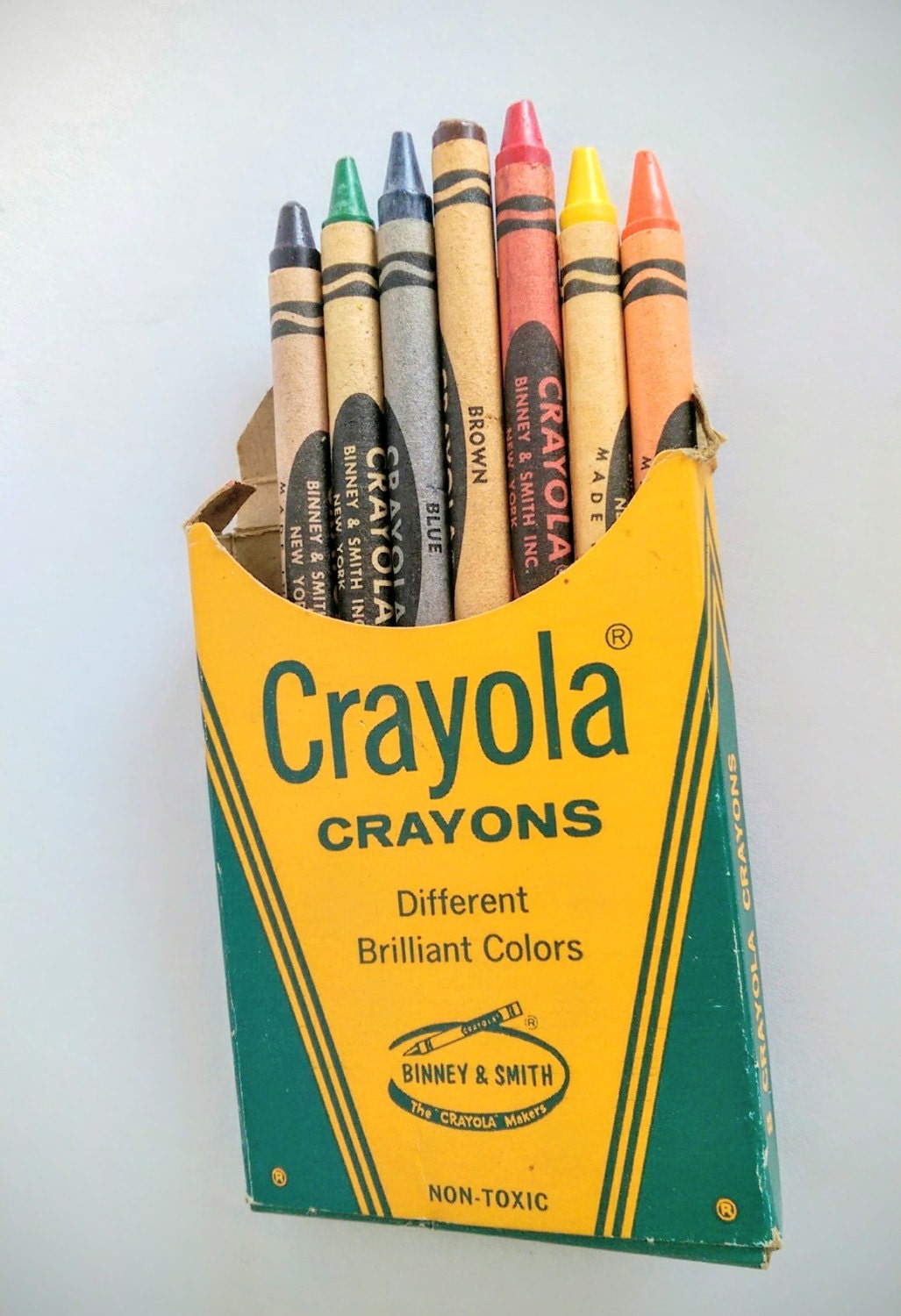 Vintage Crayola Crayons Box Binney & Smith by RetroFairy on Etsy