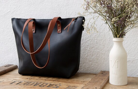 Medium Black Leather bag with zip and brown leather straps. Minimalist ...