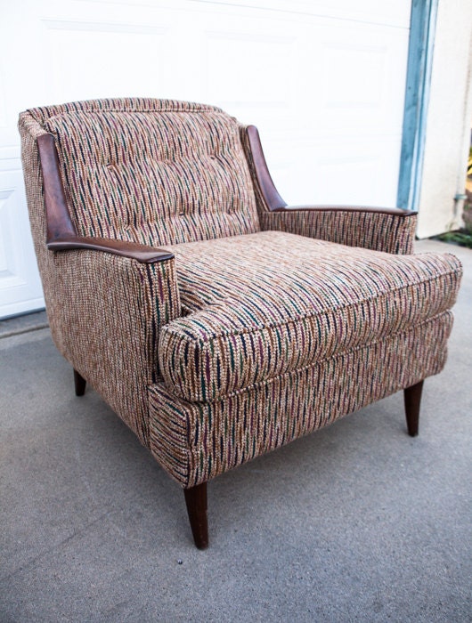 Mid Century Modern Lounge Chair Walnut Arms Legs Upholstered Syle