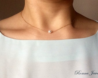 Floating Pearl Necklace, Dainty Pearl Necklace, Gold Necklace,Everyday Jewelry, Bridal Jewelry, Bridesmaid Necklace, UK Seller