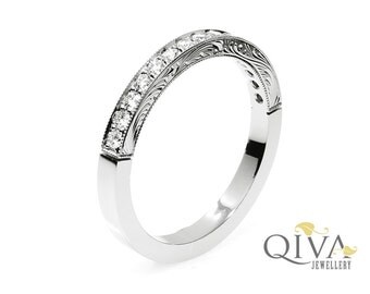 Finland wedding ring hand