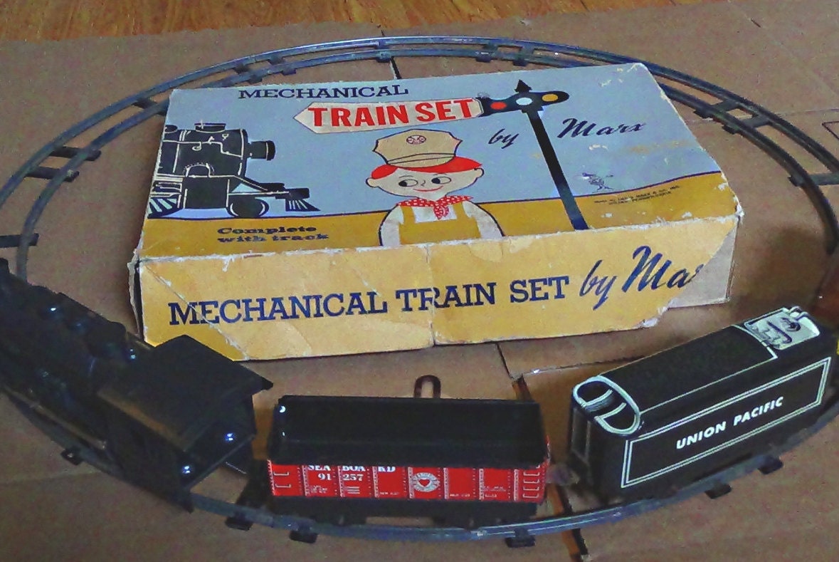 1960s Marx Mechanical Train Set 526 Complete in Box Union