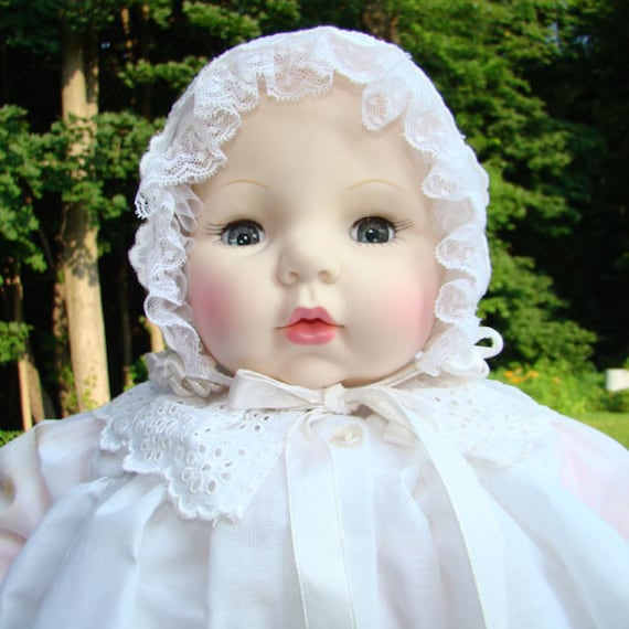 1980s Madame Alexander Victoria Baby Doll 20 Inch Vinyl 5748