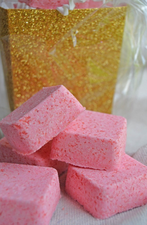 Bath Bomb Gift Set Honey Almond 10 Pink Fizzy Bath Gift Set