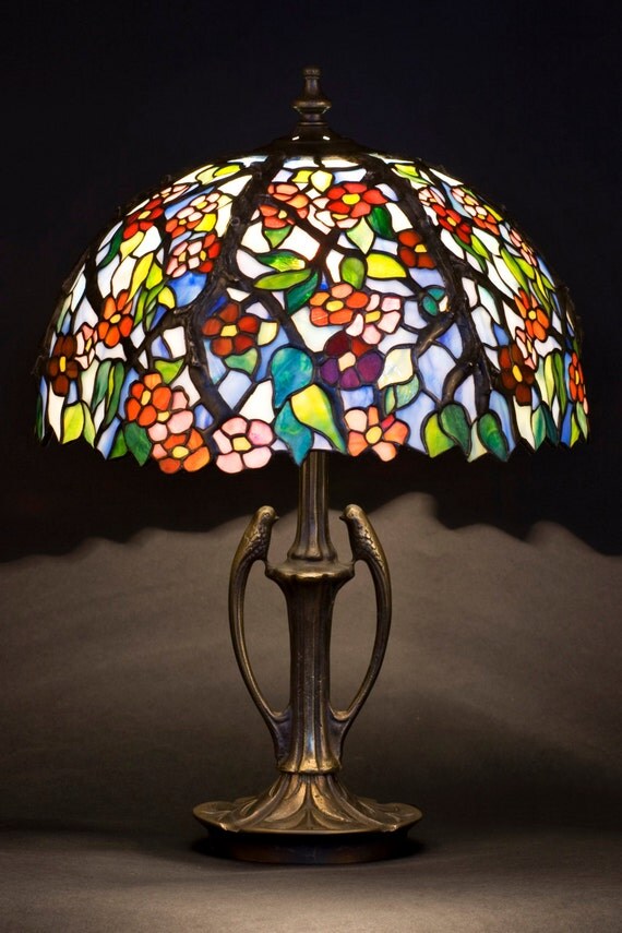 Stained Glass Art, Stained Glass Table Lamp, Desk Lamp, Bedside Lamp, Standing Lamp, Nightstand Lamp, Home Decor, Reading Lamp Light